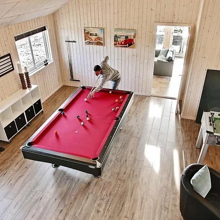 Eskilstrup Sleeps 16 Pool Wifi Holiday home Eskilstrup (Funen)