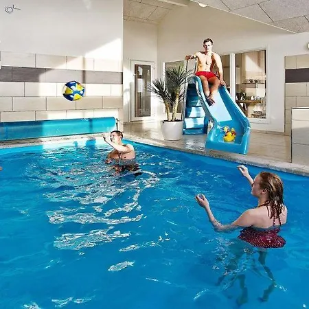 Eskilstrup Sleeps 16 Pool Wifi * Eskilstrup (Funen)